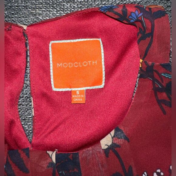 ModCloth Women’s Pleated Floral Sleeveless‎ Shift Dress Size S - Picture 8 of 9